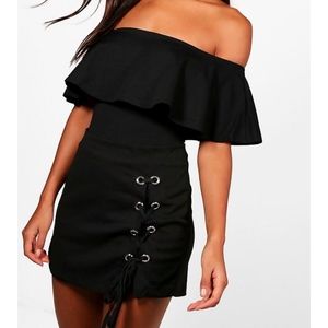 Boohoo Crepe Frill Bardot Bodysuit